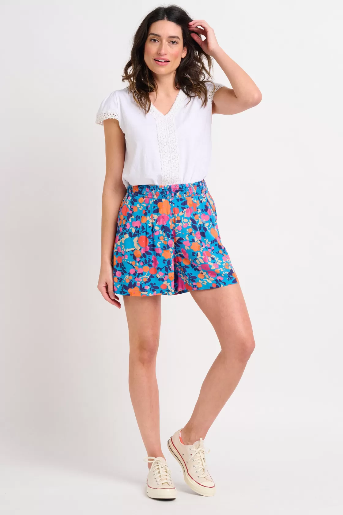 Trousers And Shorts>Brakeburn Bloom Floral Shorts Blue