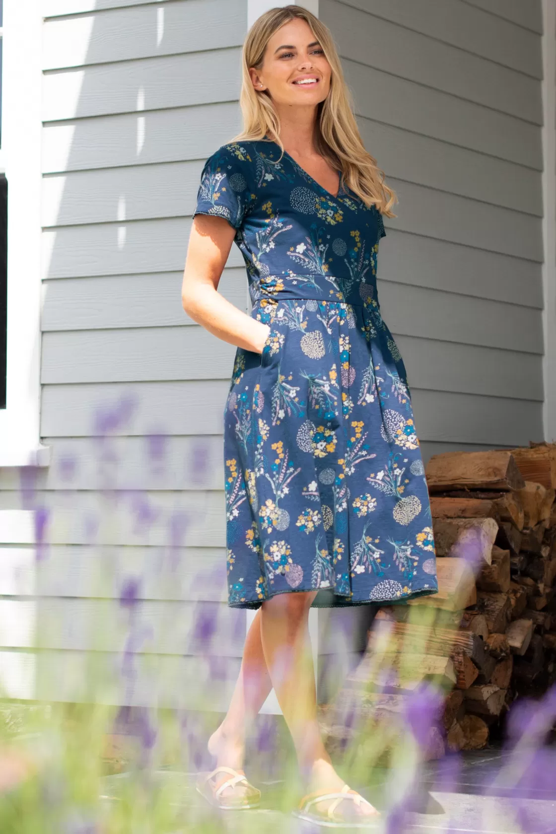 Dresses>Brakeburn Bursting Blooms Wrap Dress Blue