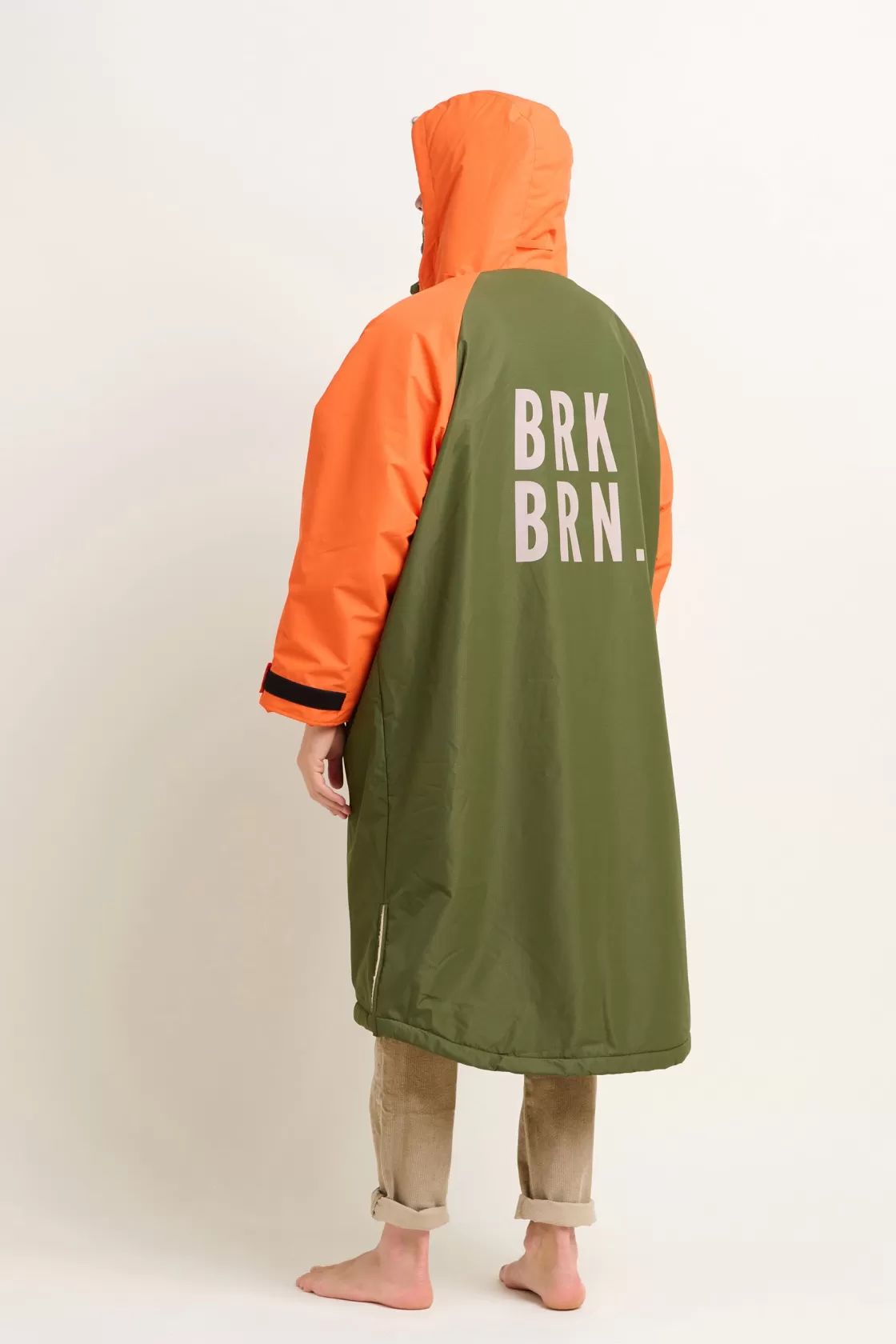 Changing Robes>Brakeburn Colour Block Chinook Changing Robe Cream