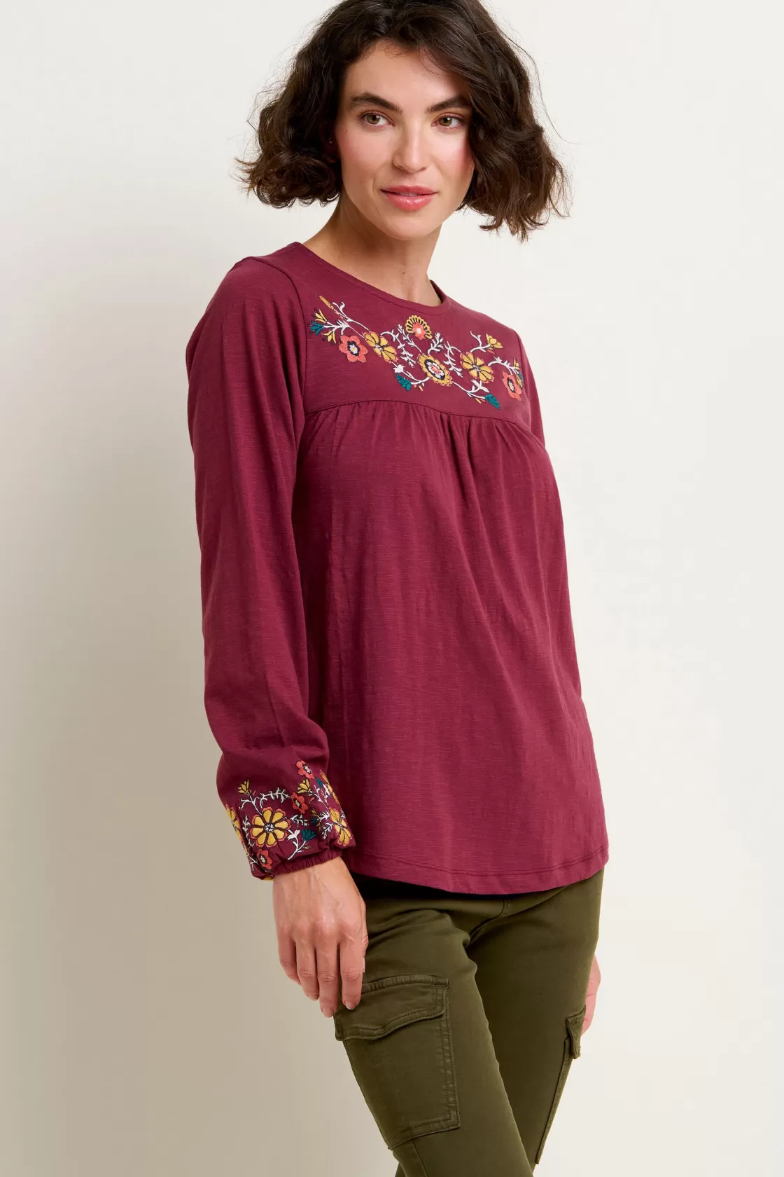 Tops, T-Shirts And Vests>Brakeburn Folk Floral Embroidered Tee Burgundy