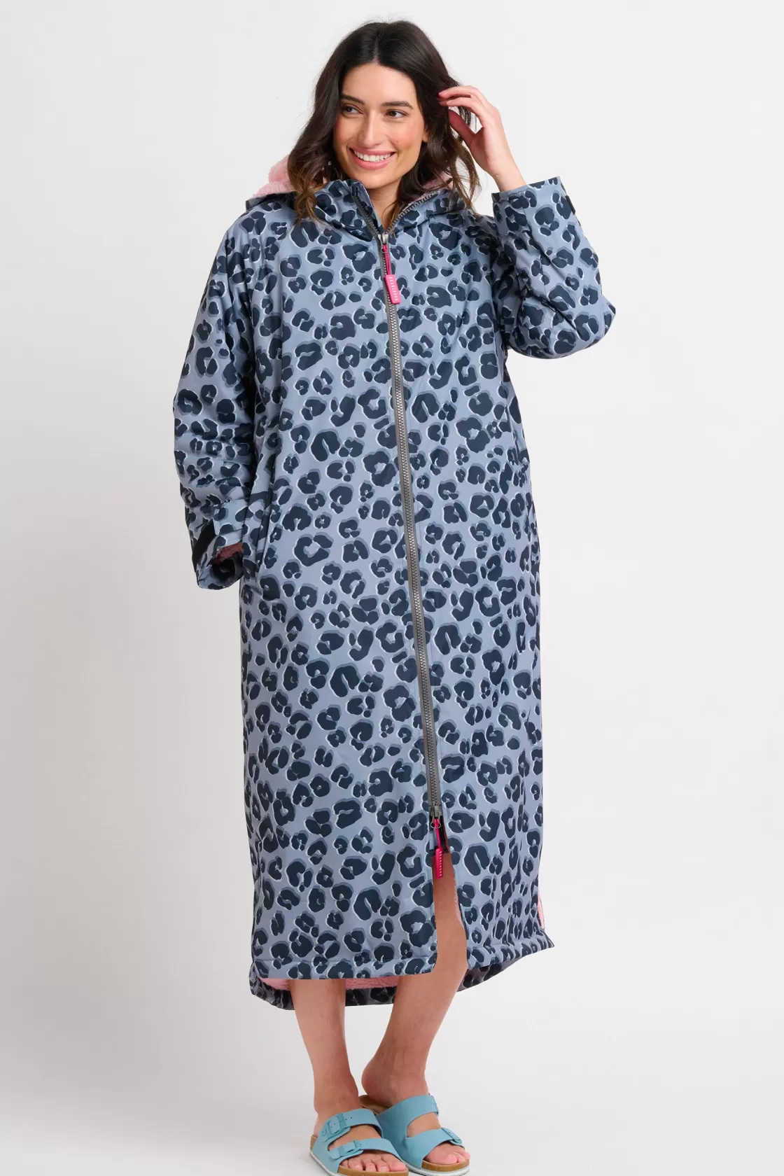 Coats And Jackets>Brakeburn Leopard Spot Chinook Changing Robe Grey