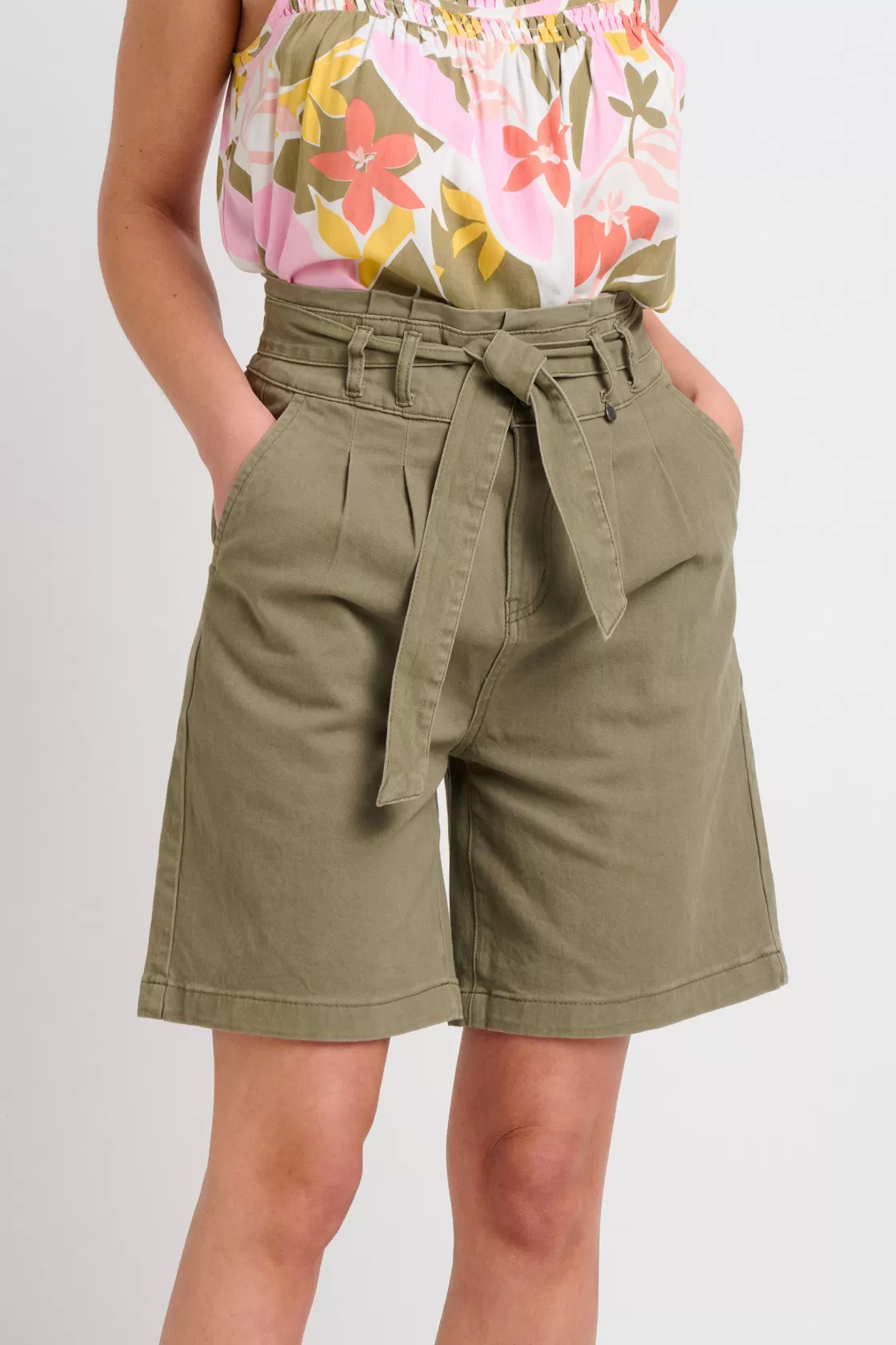 Trousers And Shorts>Brakeburn Paperbag Shorts Khaki