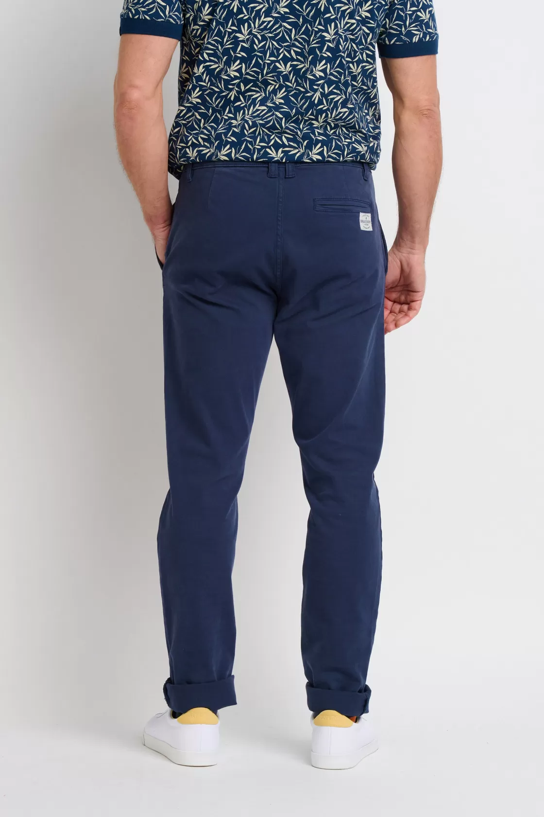 Trousers And Shorts>Brakeburn Pleat Front Chinos Navy