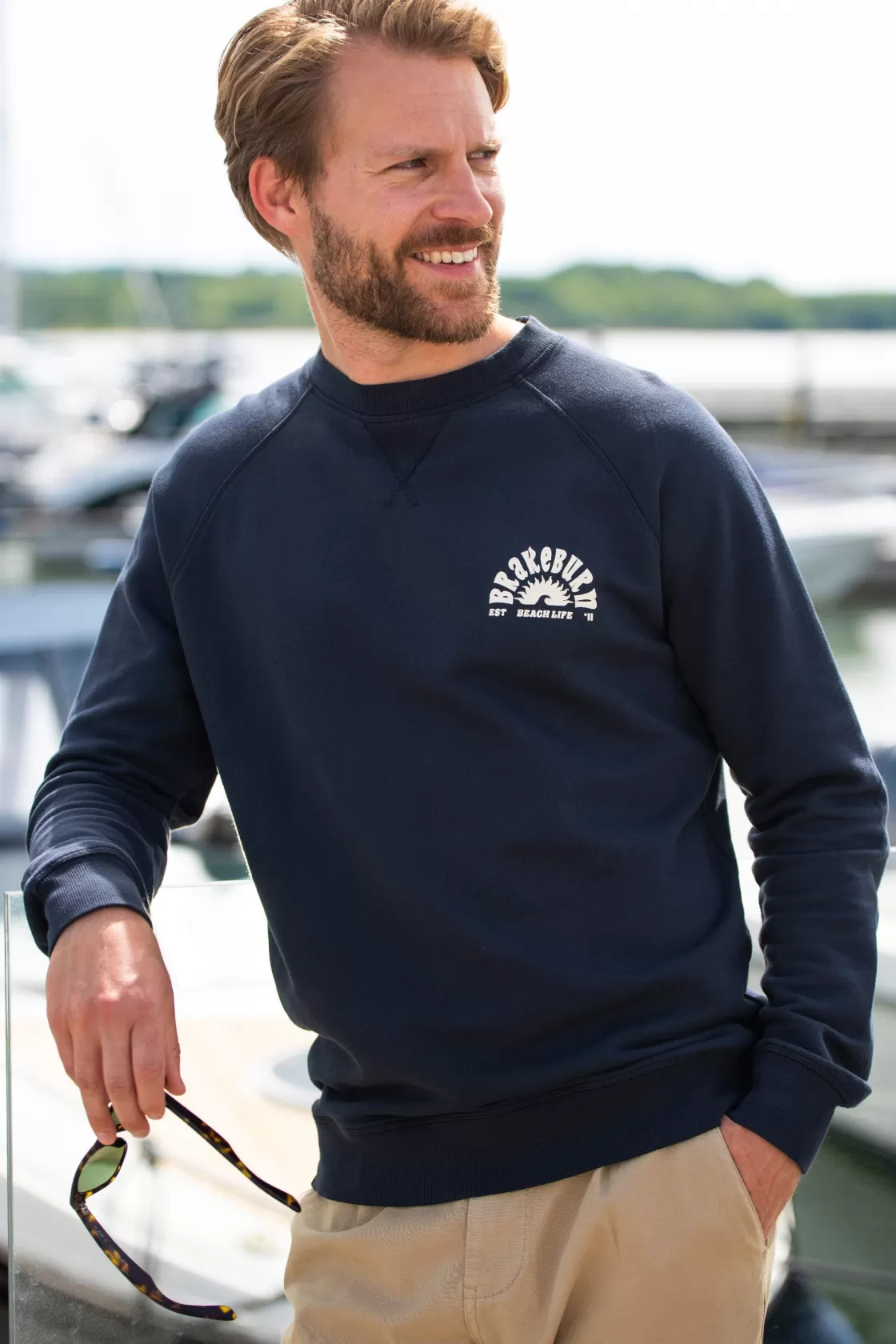 Sweatshirts And Hoodies>Brakeburn Raglan Crew Neck Sweat Navy