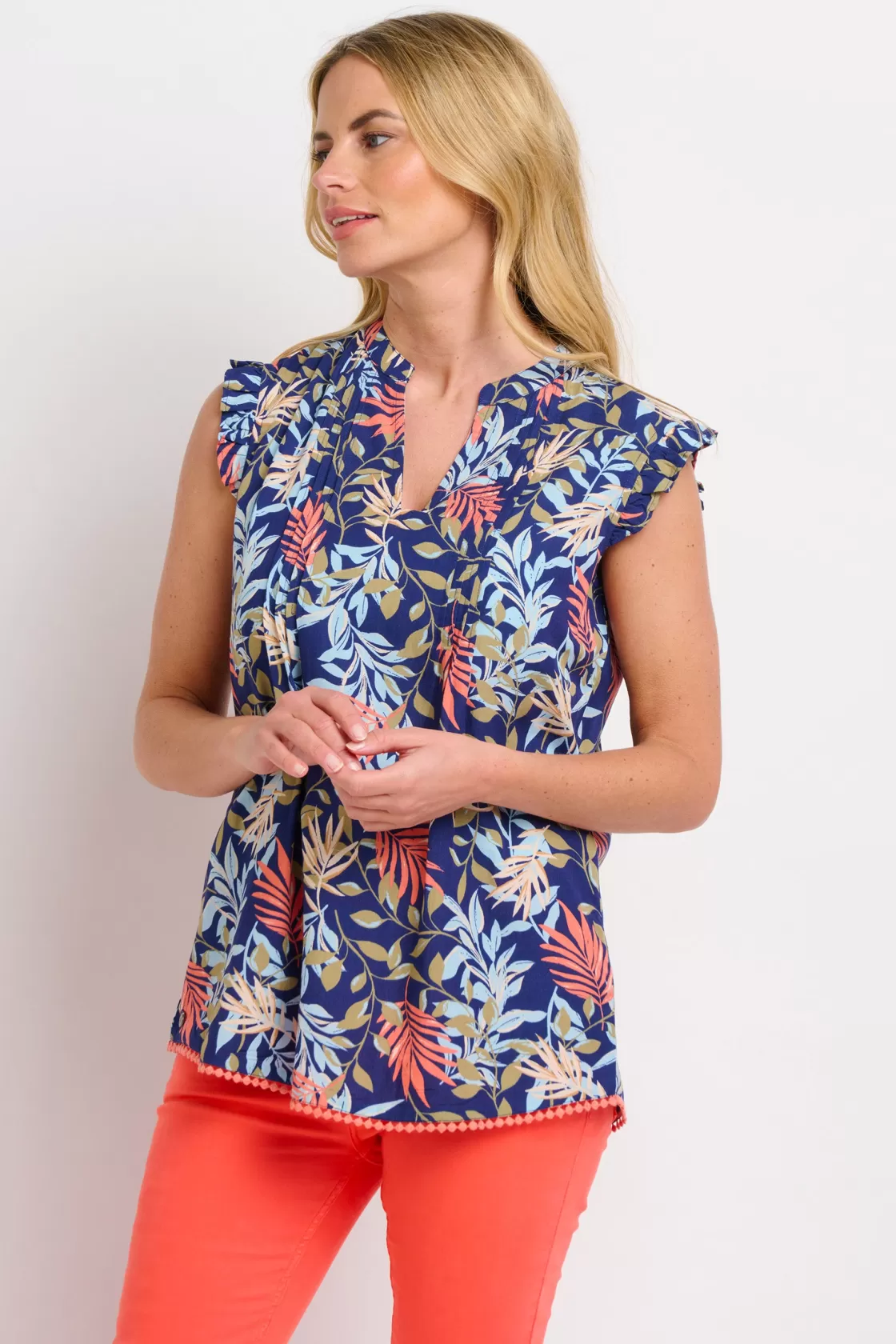 Shirts And Blouses>Brakeburn Trailing Tropics Sleeveless Blouse Blue