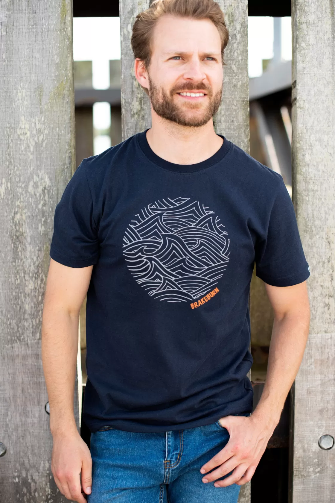 Tops And T-Shirts>Brakeburn Waves Circle Tee Navy