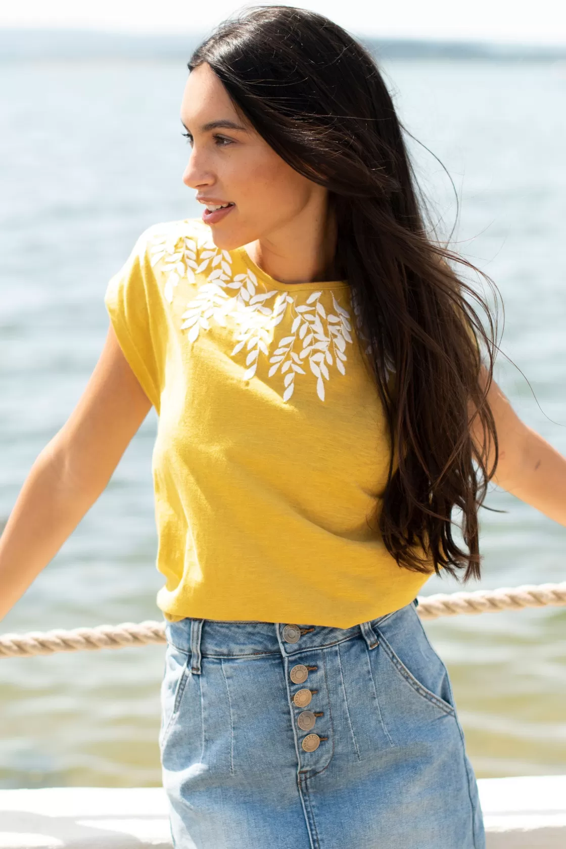 Tops, T-Shirts And Vests>Brakeburn Zoe Tee Yellow